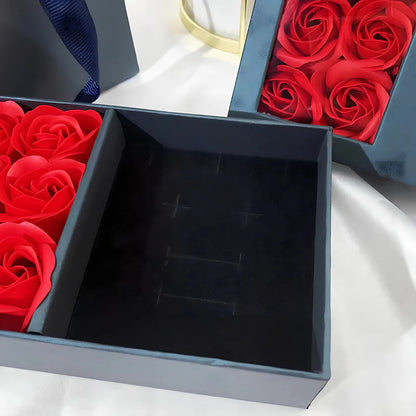 Lux poklon set – Elegantna kutija sa 6 vječnih ruža + OGRLICA🌹🎁