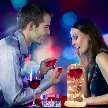 Vječna svjetleća ruža u staklenom zvonu