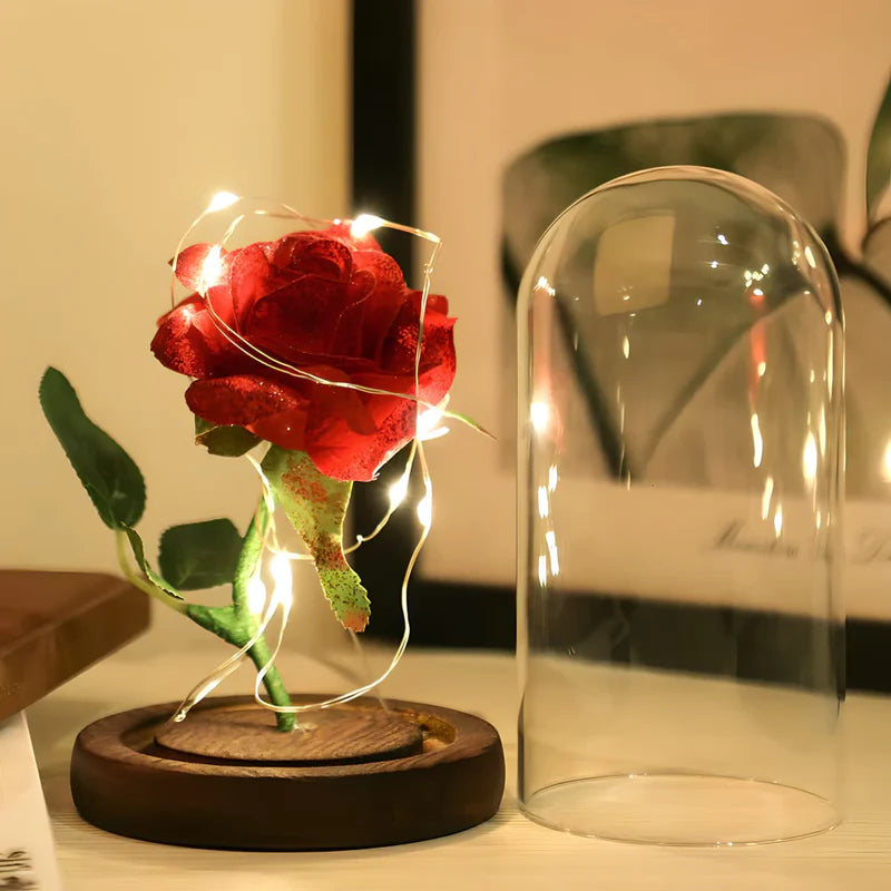 Vječna svjetleća ruža u staklenom zvonu