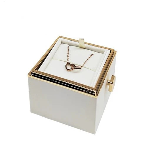 WHITEBOX – luksuzna poklon kutija sa vječnom bijelom ružom 🤍+ OGRLICA